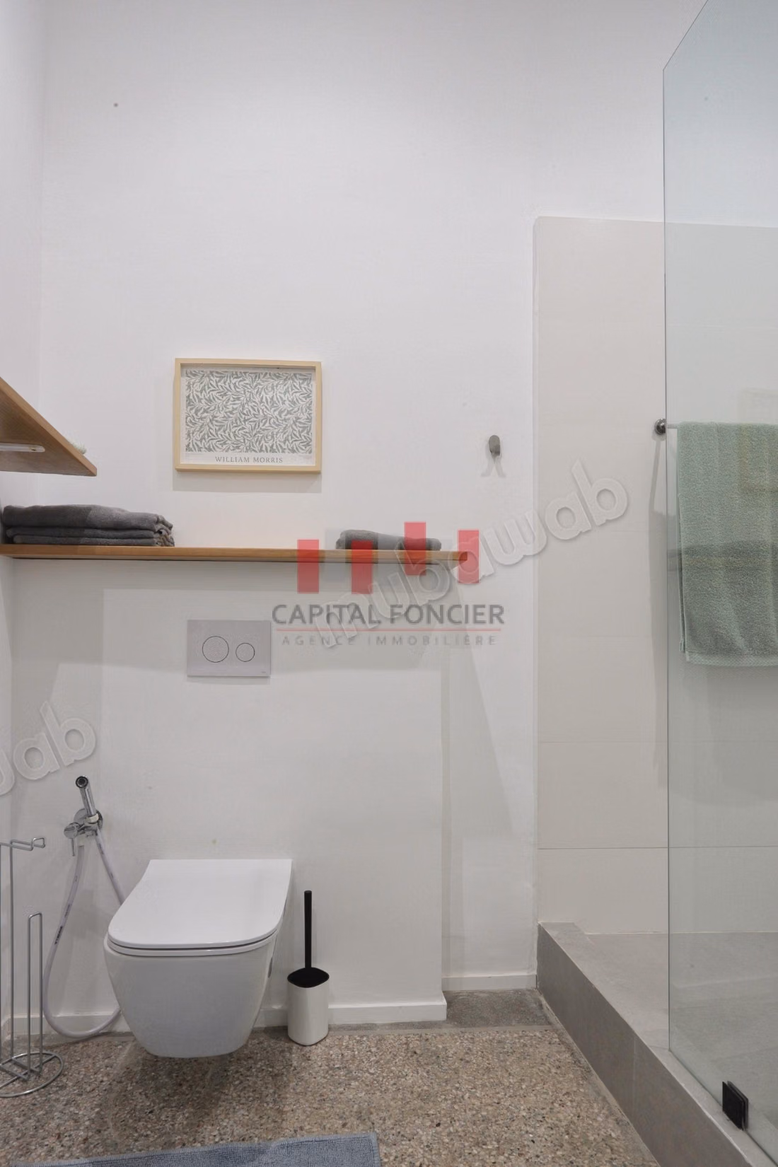 Très bel appartement en location en Centre Ville. 
1 belle chambre. 
Bien meublé