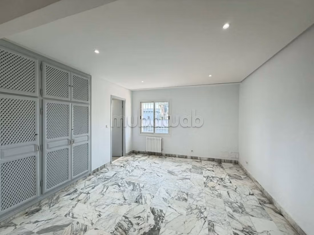 In affitto Duplex uso ufficio 200 m² a Mutuelleville