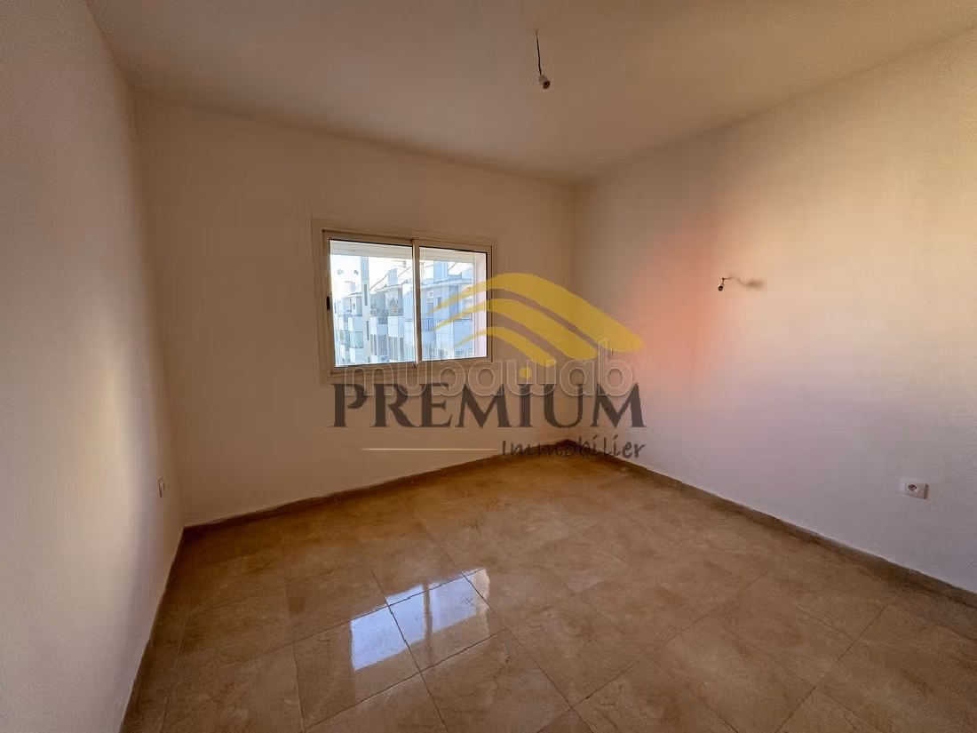 Sale of a lovely apartment in Sala el Jadida. 3 lovely rooms. No Lift. 