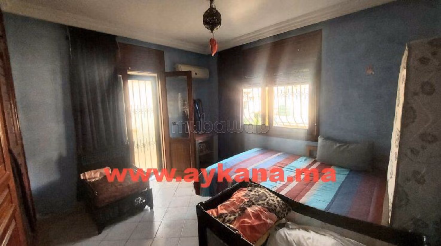 House for sale in Riyad. 5 beautiful rooms. Cellar, Large terrace. 