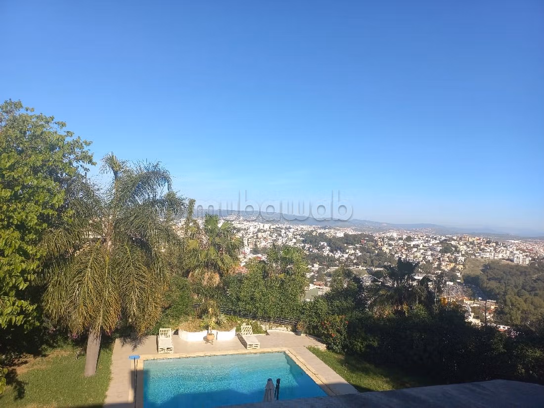 Villa Meublée avec Piscine – Location de Vacances