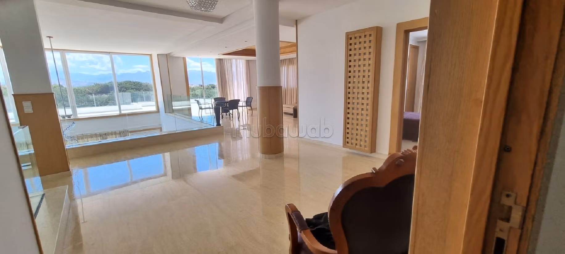 Villas y casas de lujo en alquiler. 4 habitaciones confortables. Piscina y aire condicionado