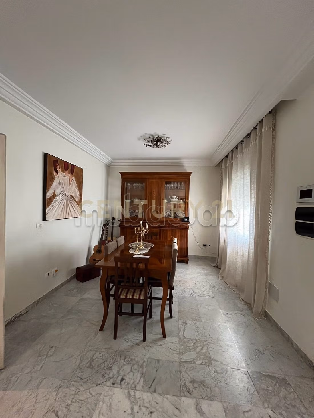 Bellissima casa in affitto a Cité Mohamed Ali. 4 ampi locali. Doppi vetri e riscaldamento