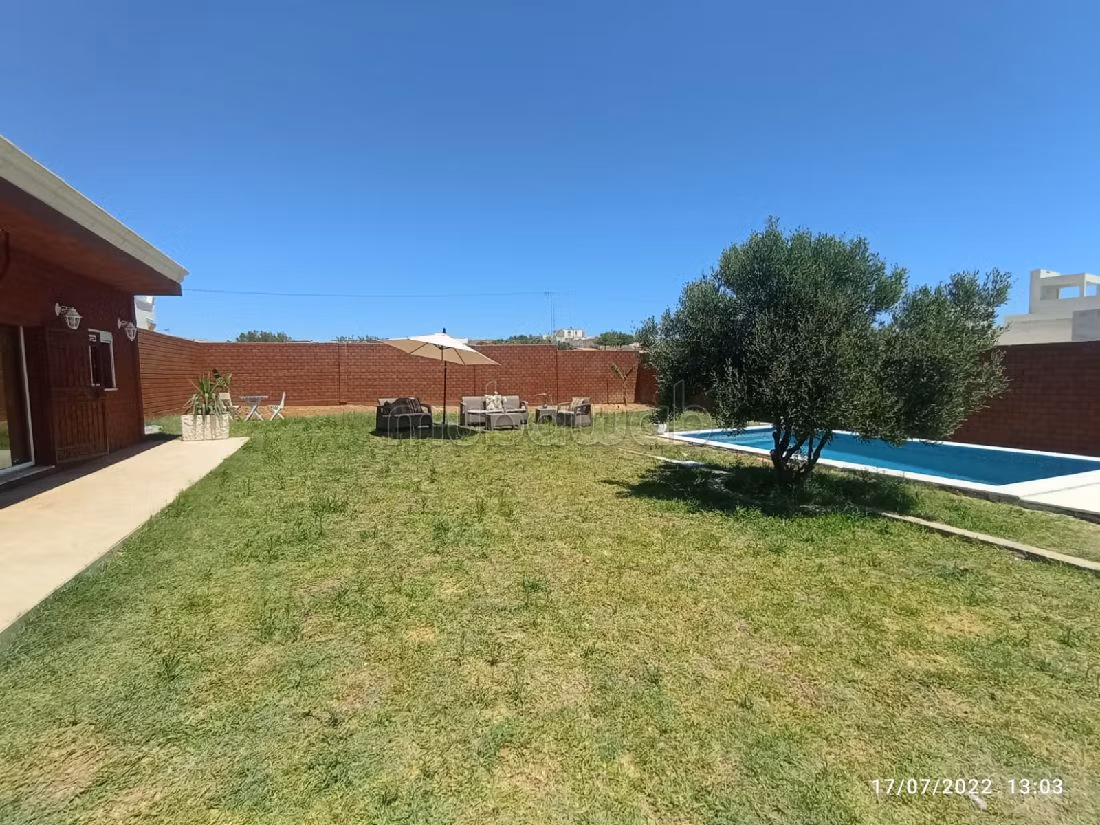 Location maison de vacances à Hammamet. Surface de 500 m². Terrasse et jardin