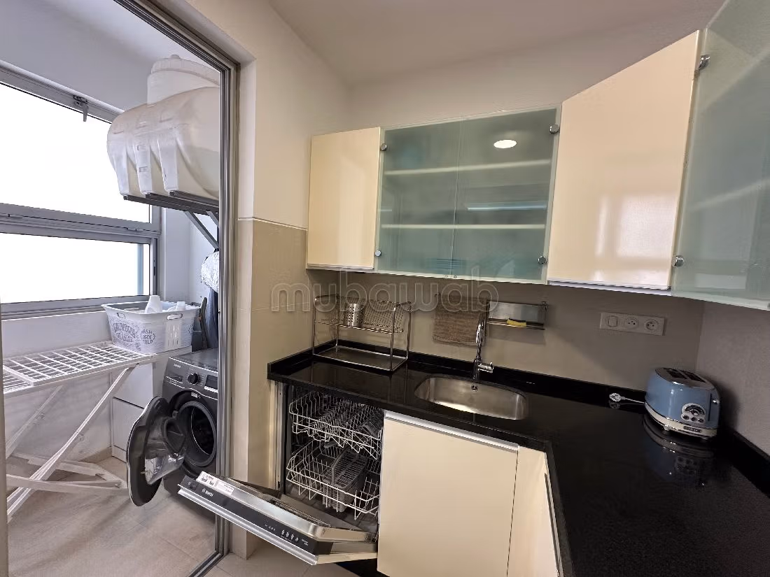Appartements à louer à Talborjt. Superficie 100 m². Environnement calme avec vue sur la montagne, fenêtre double vitrage