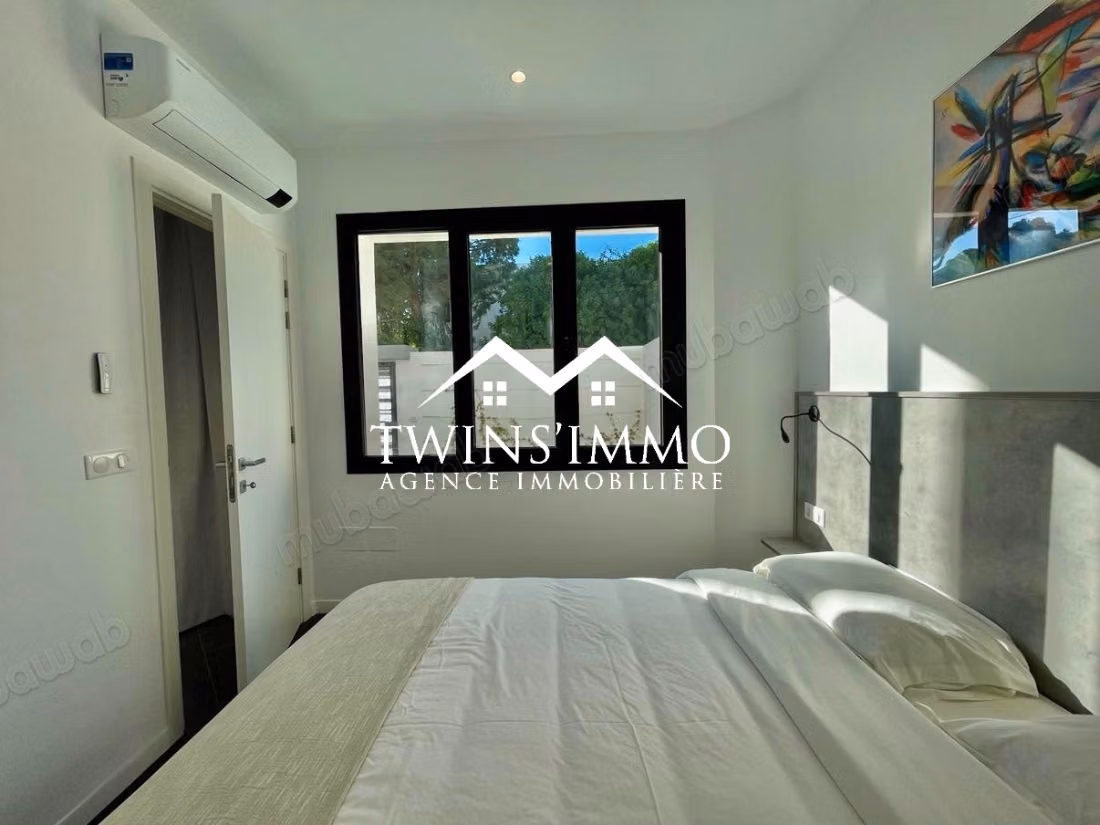 Lovely apartment for rent in La Marsa. 1 lovely room. Dressing room. 