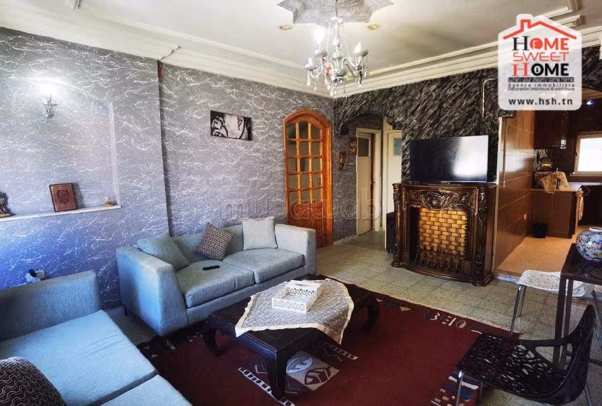 Rent an apartment in La Marsa. Large area 150 m². Well furnished. 