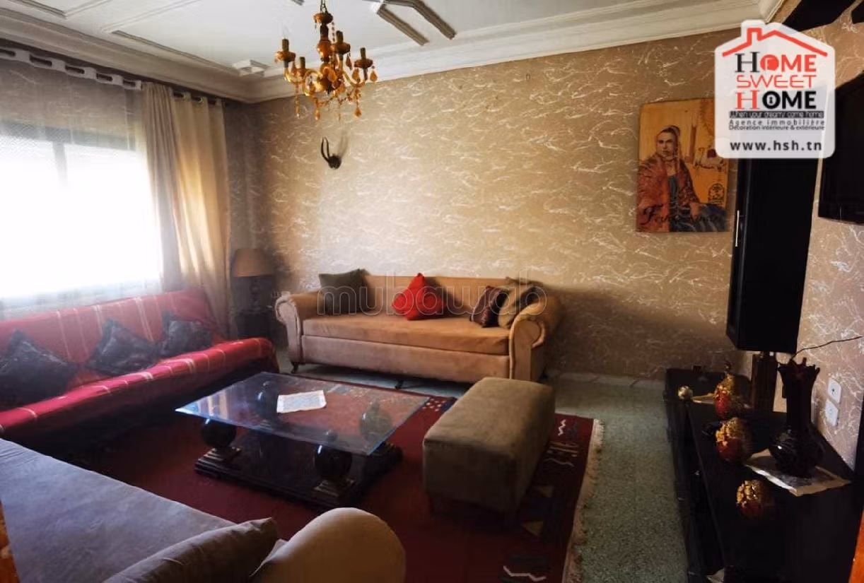 Rent an apartment in La Marsa. Large area 150 m². Well furnished. 