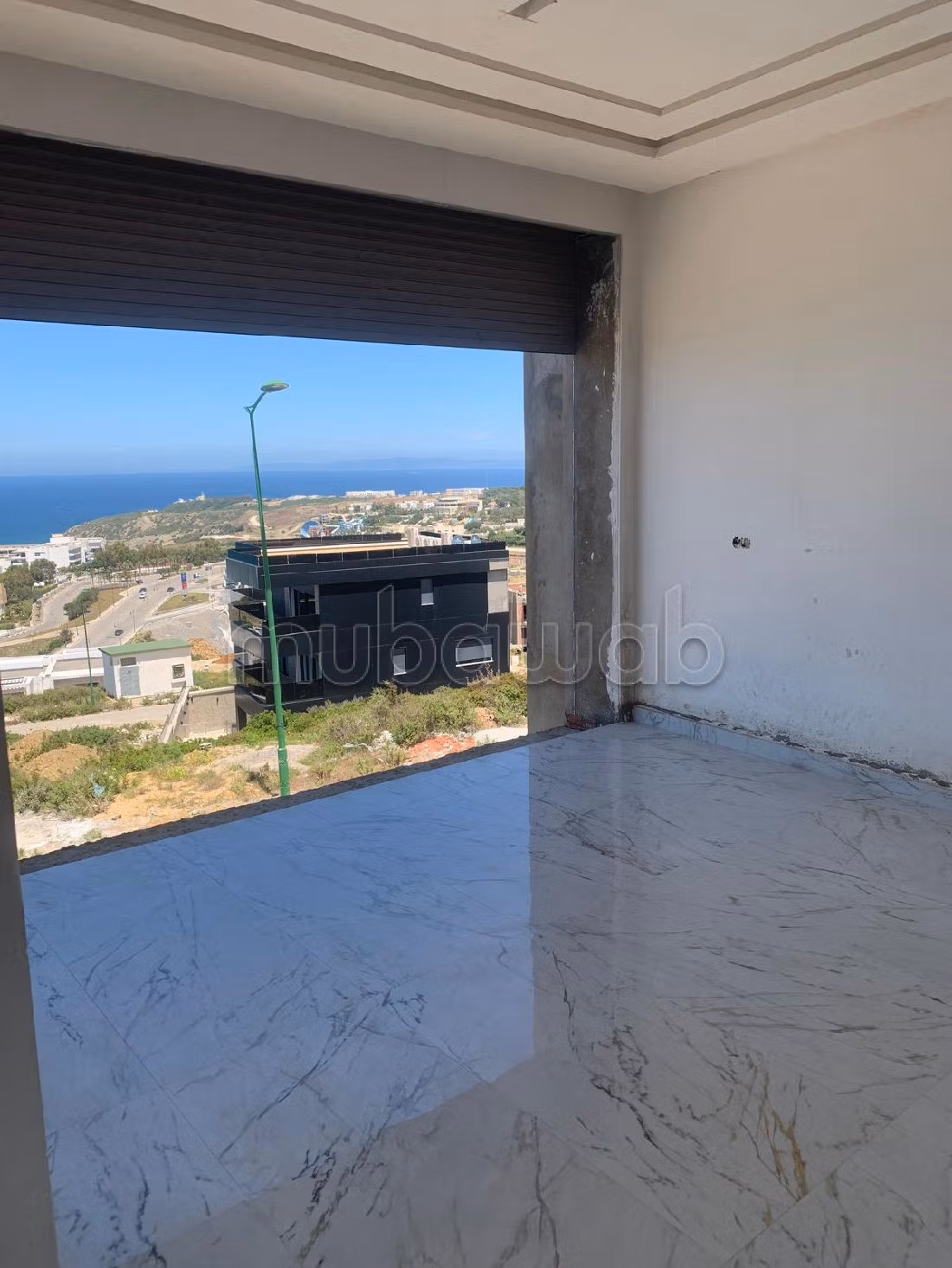 Nu te koop: villa's en luxe woningen in Manar. Totale oppervlakte 390 m². Kalmerend uitzicht op zee. 