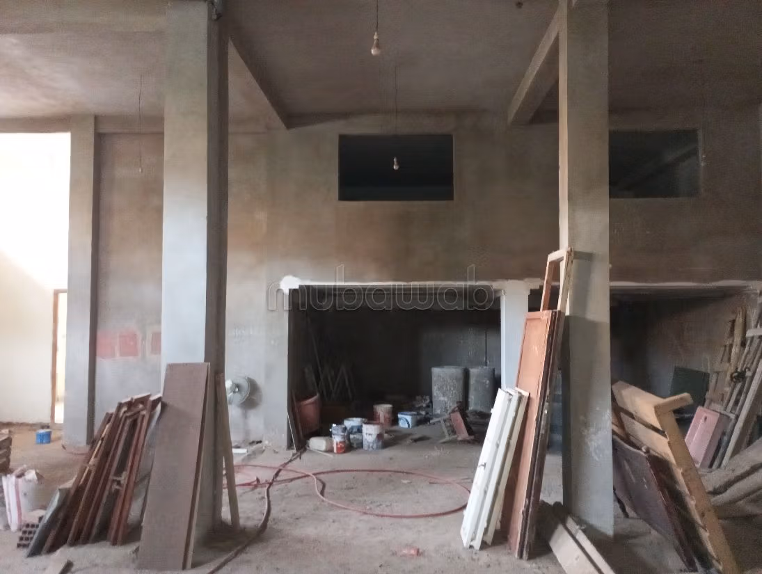 RDC commercial à louer