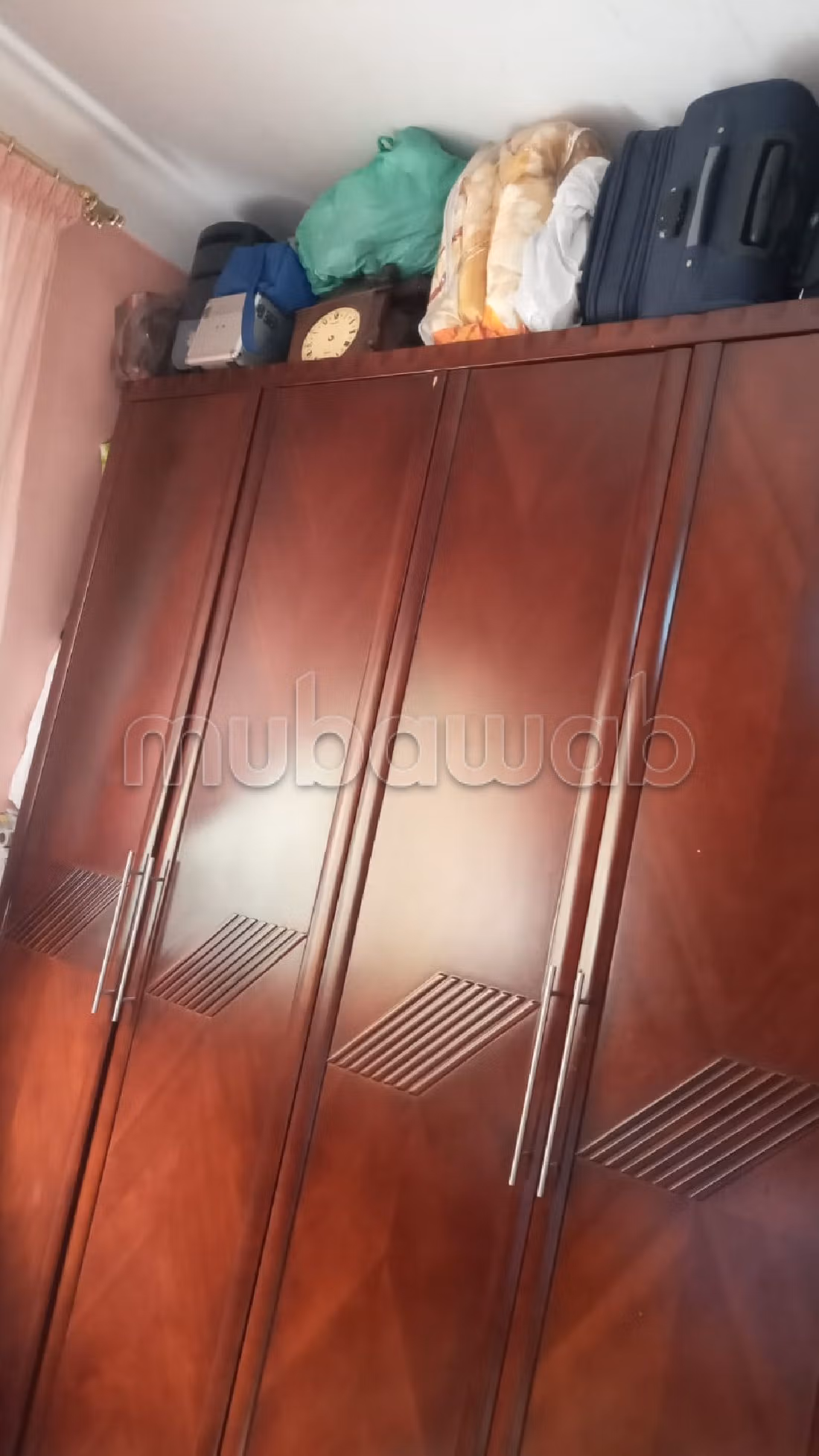 منزل فخم للبيع ب الحي الحسني. 3 قطع مريحة. مفروشة. 