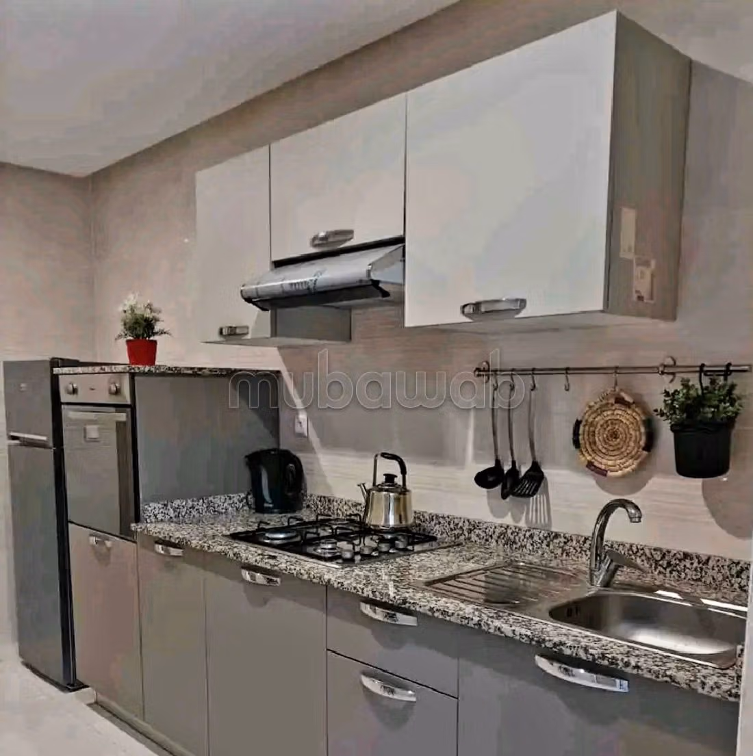 شقق للكراء ب لبريري. 2 غرف. بيئة هادئة مطلة على الجبال ، زجاج مزدوج.