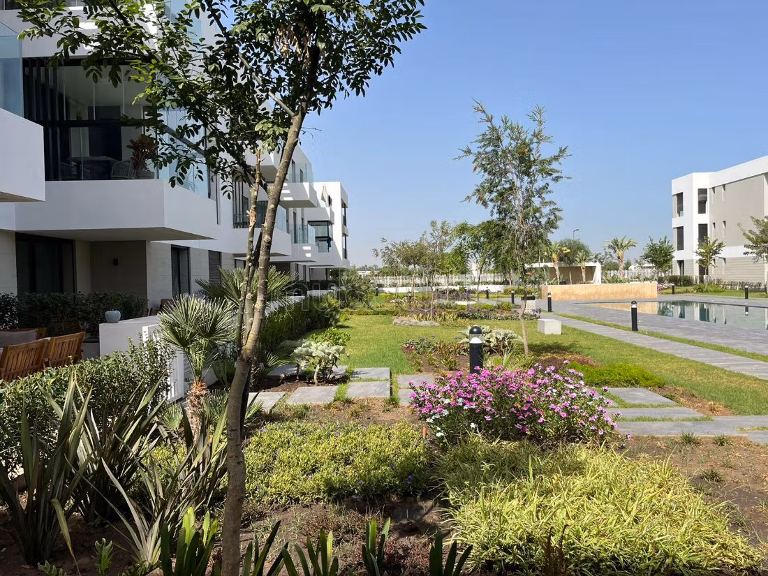 Huurappartementen beschikbaar in Bouskoura Ville. Oppervlakte 90 m². Airconditioning en conciërge