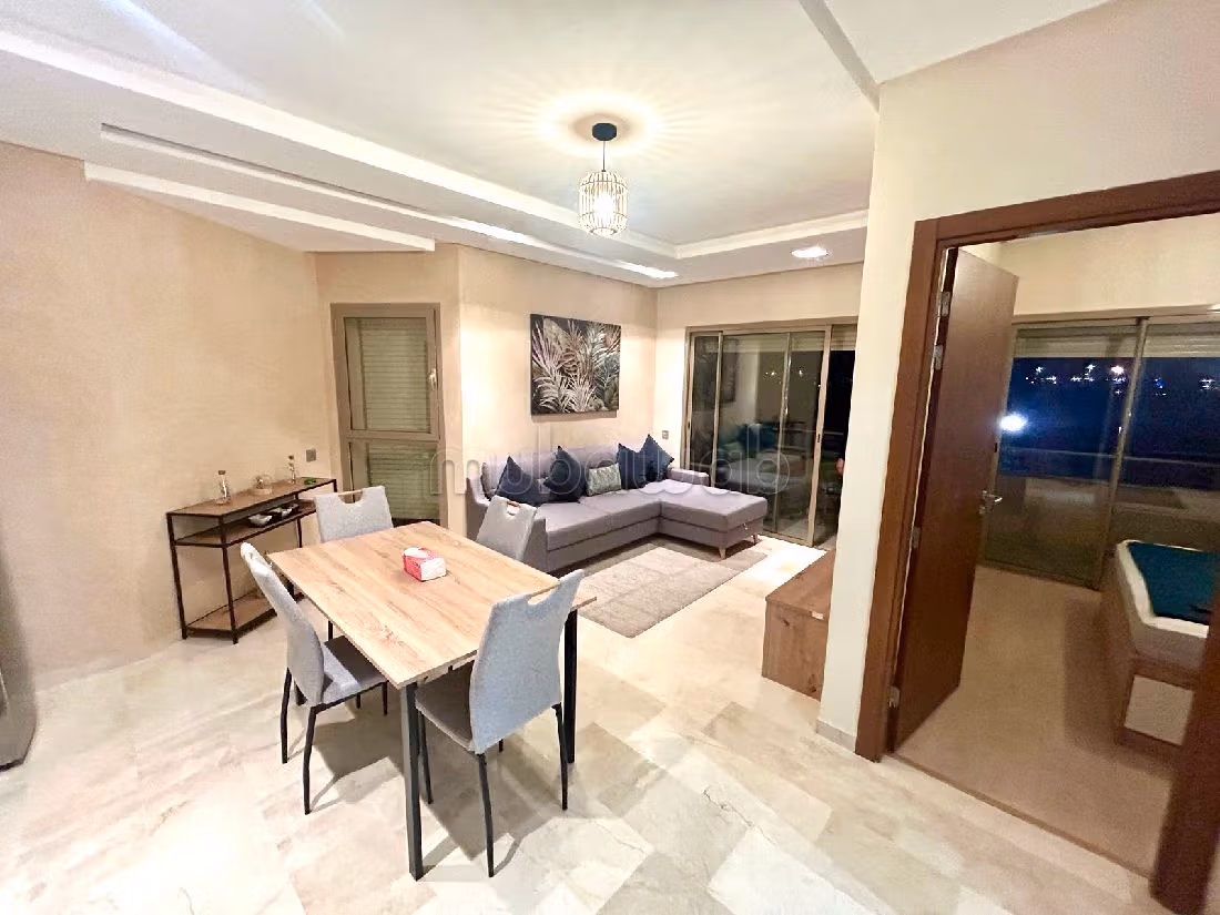 Apartment for rent in Agdal. 2 comfortable rooms. Ample storage space. 