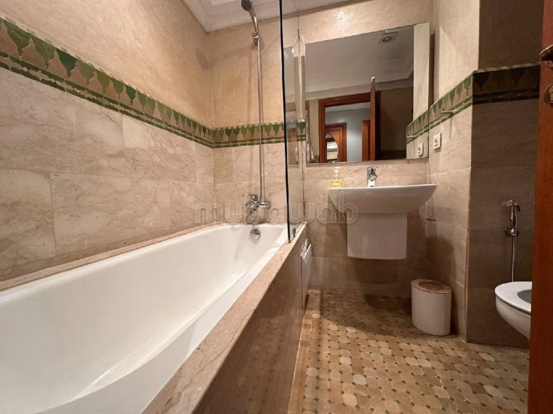 Affitto di uno splendido appartamento a Guéliz. 3 camere. arredato. 