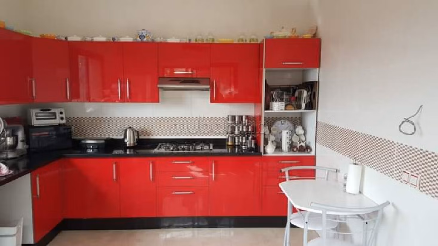 Kopen: villa's en luxe woningen in Hay Targa. 7 Ruimtes. Ingerichte keuken. 