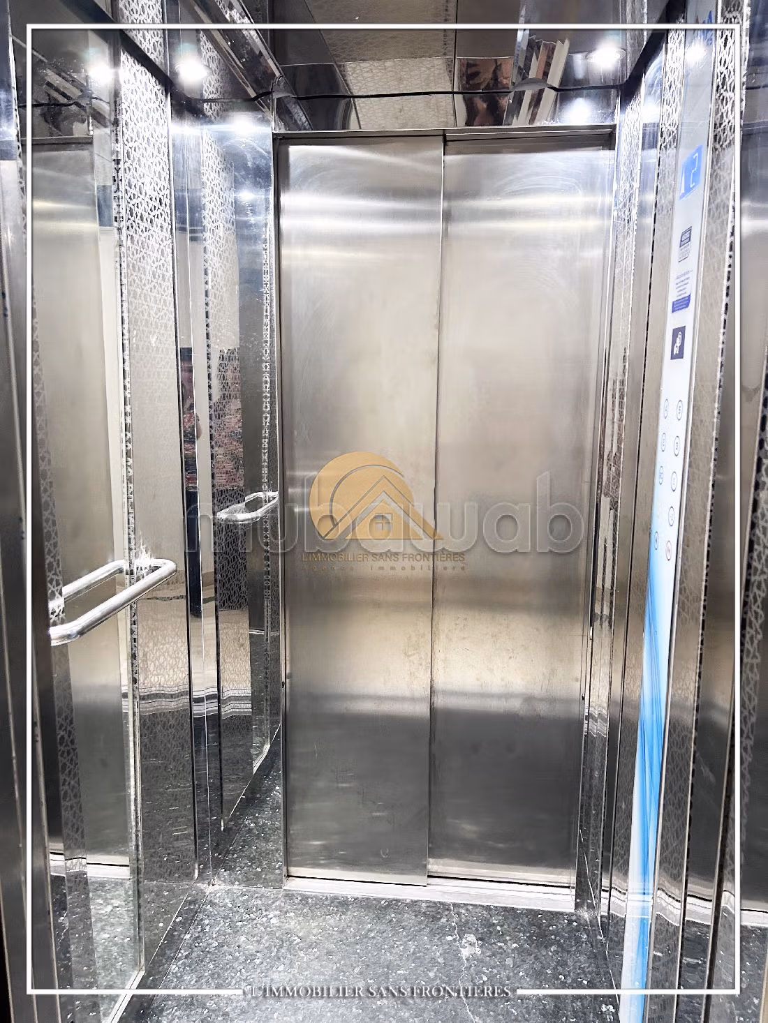 Appartement vide de 81m² à Louer, Victor Hugo