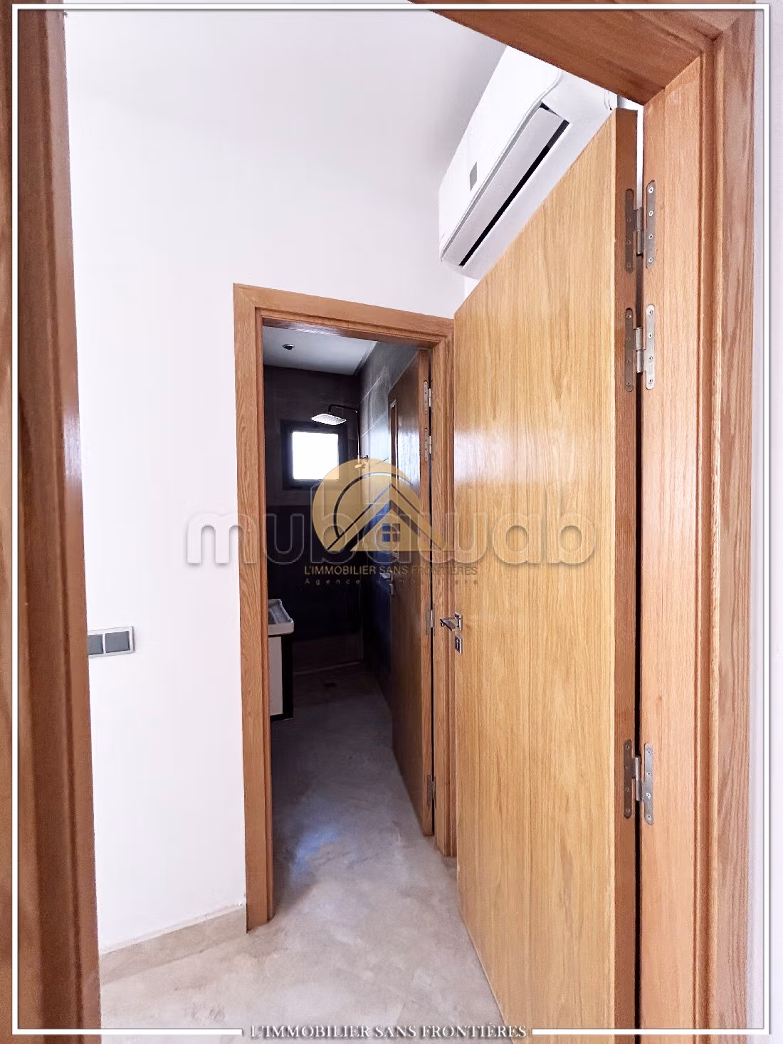 Appartement vide de 81m² à Louer, Victor Hugo