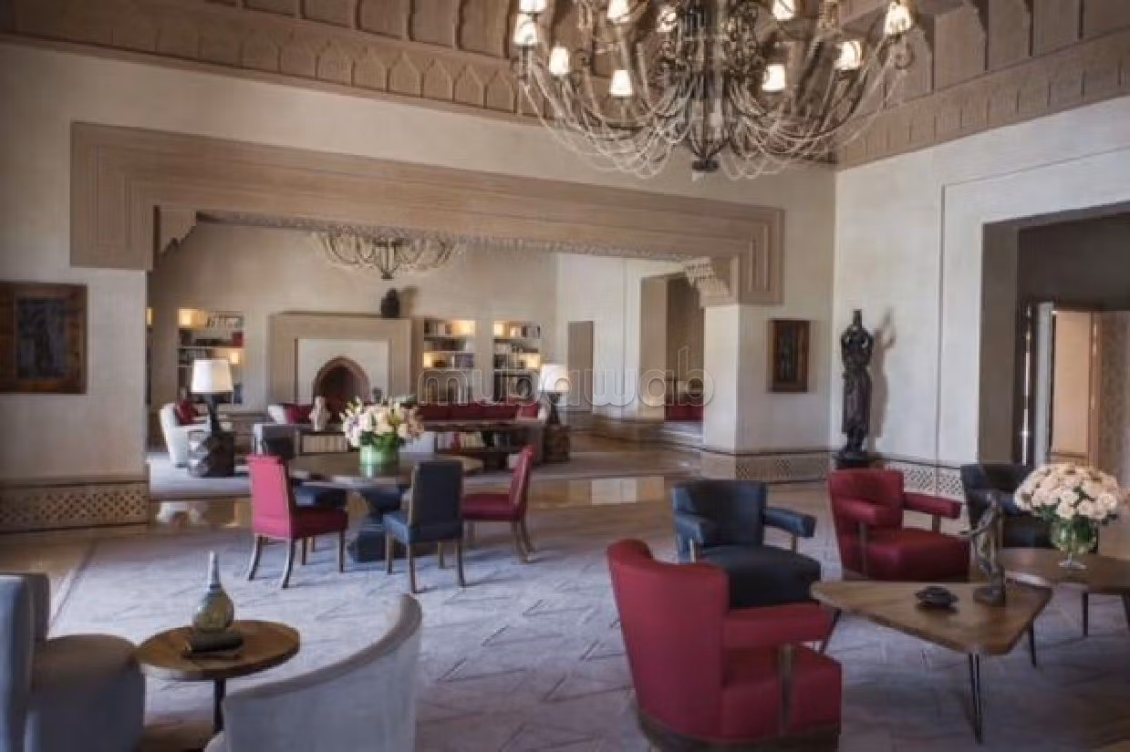 Extraordinaire palais villa à vendre à la Palmeraie