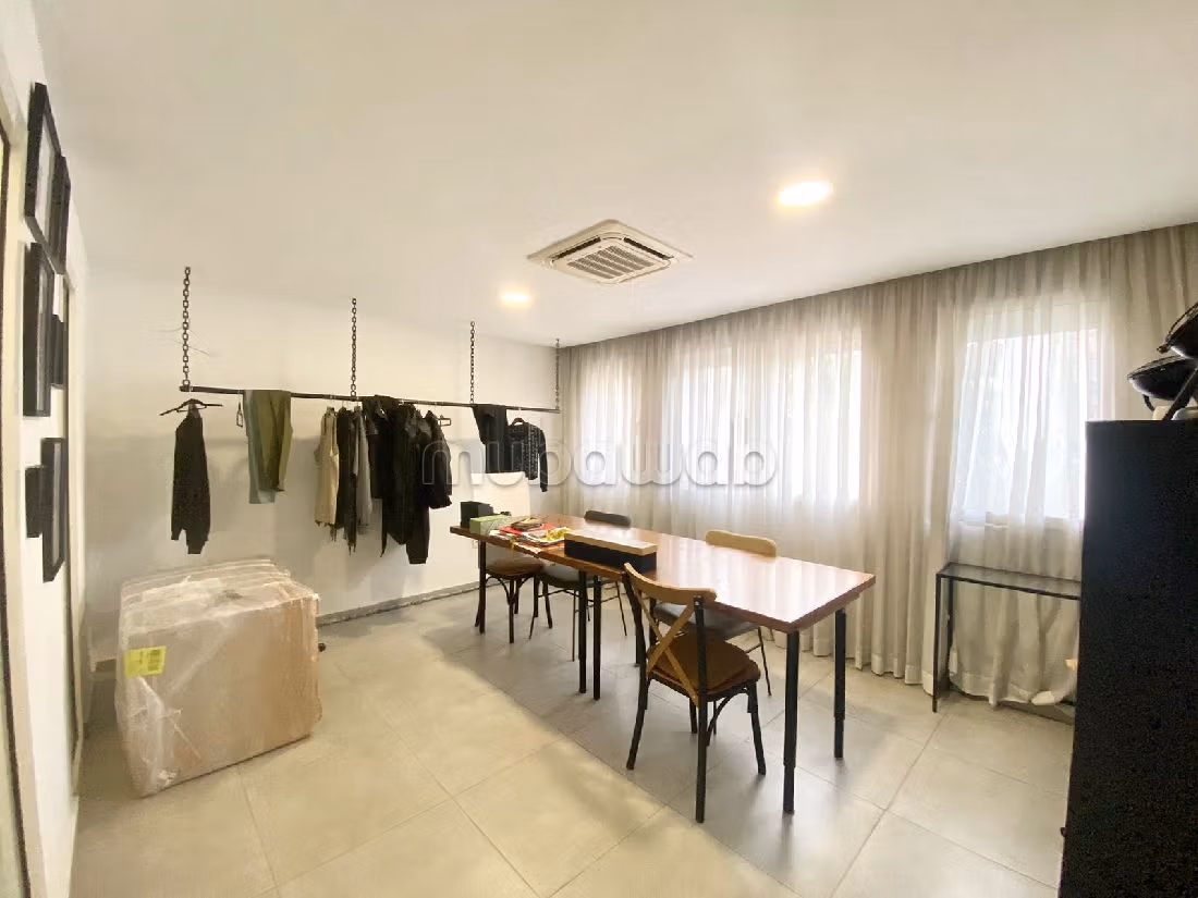 Plateau de bureau 240 m² boulevard al massira