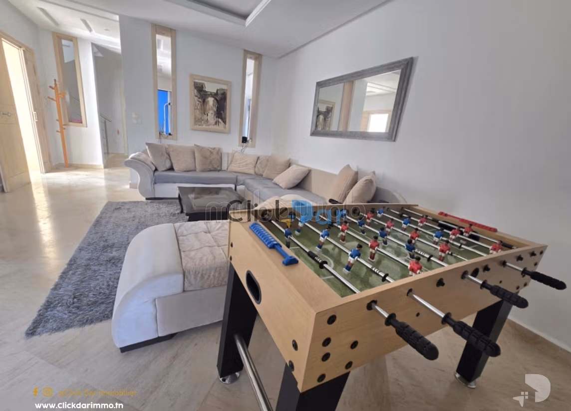 Villa avec piscine en S4 à Hammamet Nord
