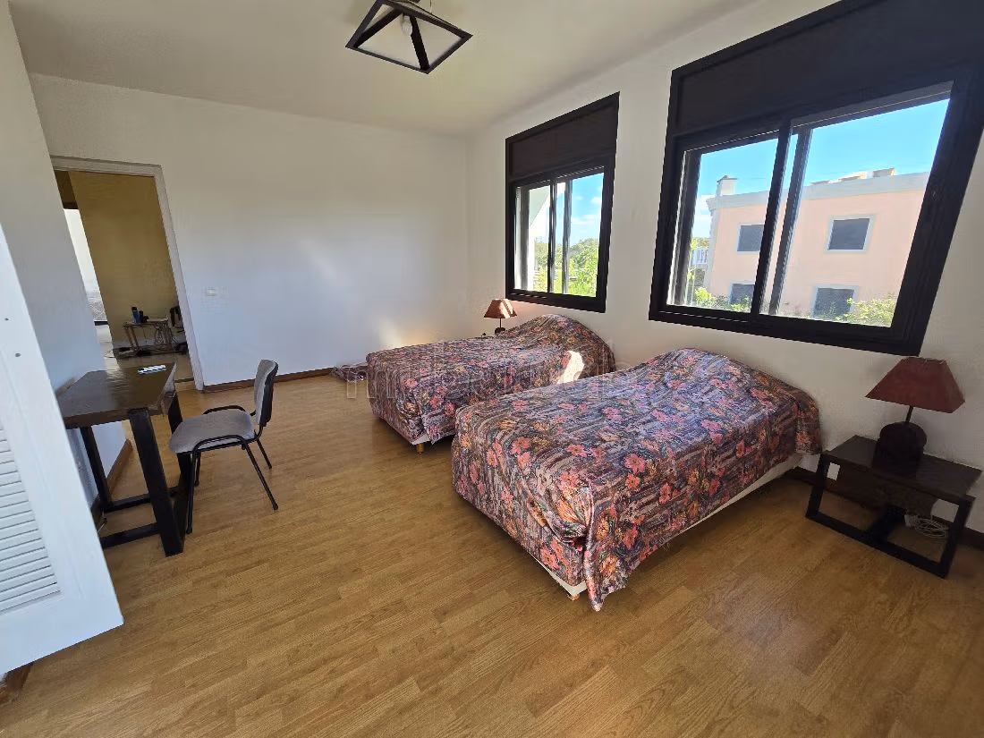 Nu te koop: villa's en luxe woningen in Harhoura. 4 Kamers. Volledig gemeubileerd