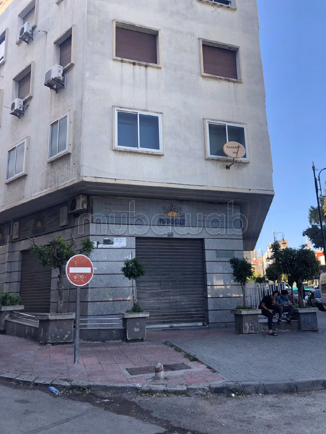 Nu kopen: commercieel vastgoed in Centre. Totale oppervlakte 267 m². 