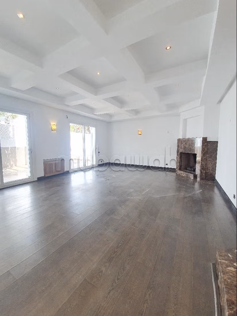 Villa haut standing à louer à Cil