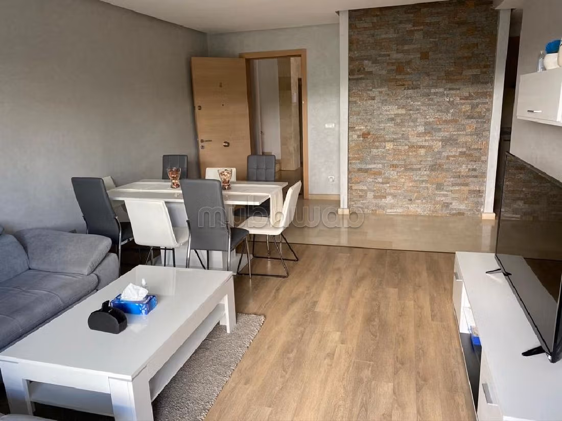 Affitta il tuo appartamento. 2 camere. 