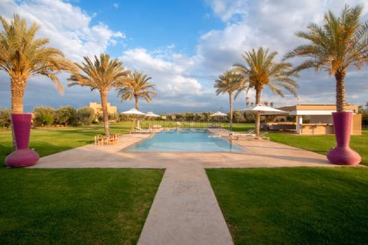 Villas y casas de lujo en alquiler en Route de l'Ourika. Pequeña superficie 400 m². Alquiler vacacional 1. 