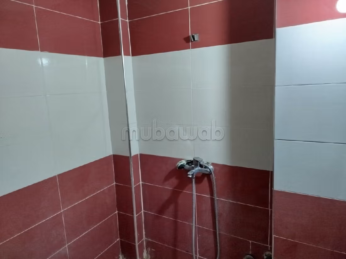 Vente d'un bel appartement à Oulad Tayeb. 3 pièces confortables