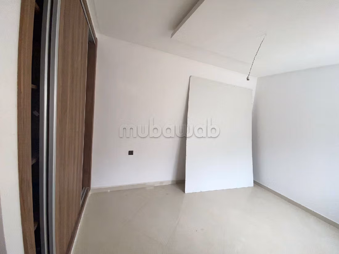 Immeuble de trois appartements R2