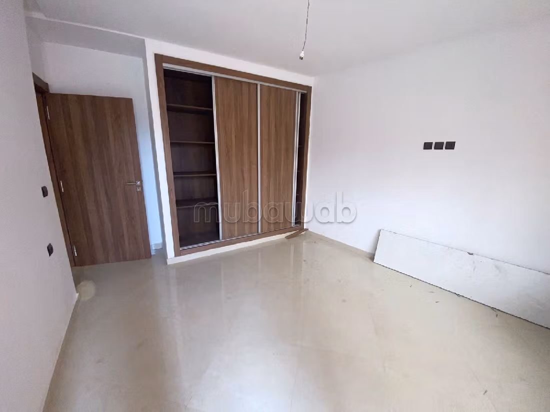 Immeuble de trois appartements R2