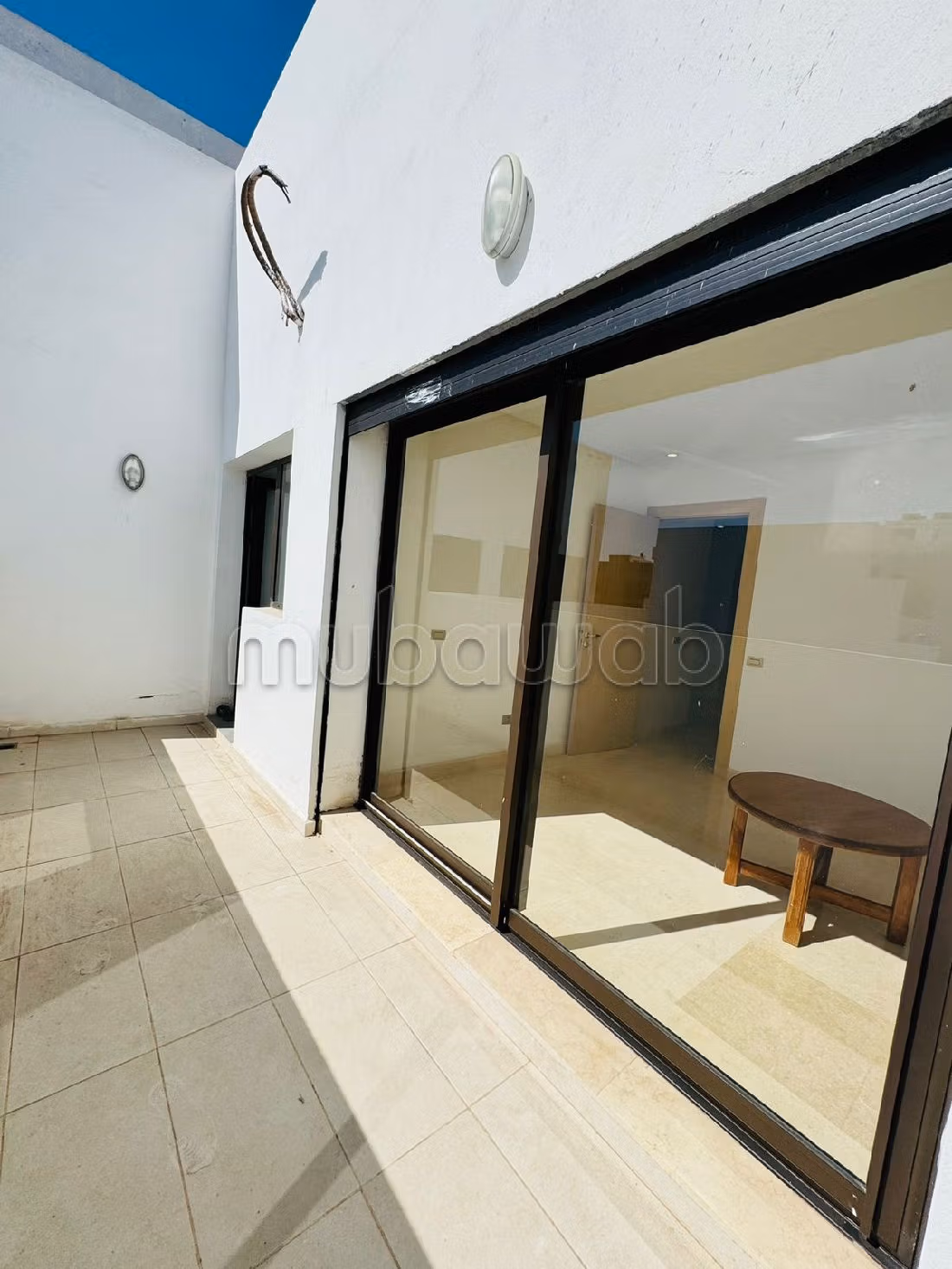 Affitta il tuo appartamento a Les princesses. 4 ampi locali. Condizionatore e servizio di conciergerie. 