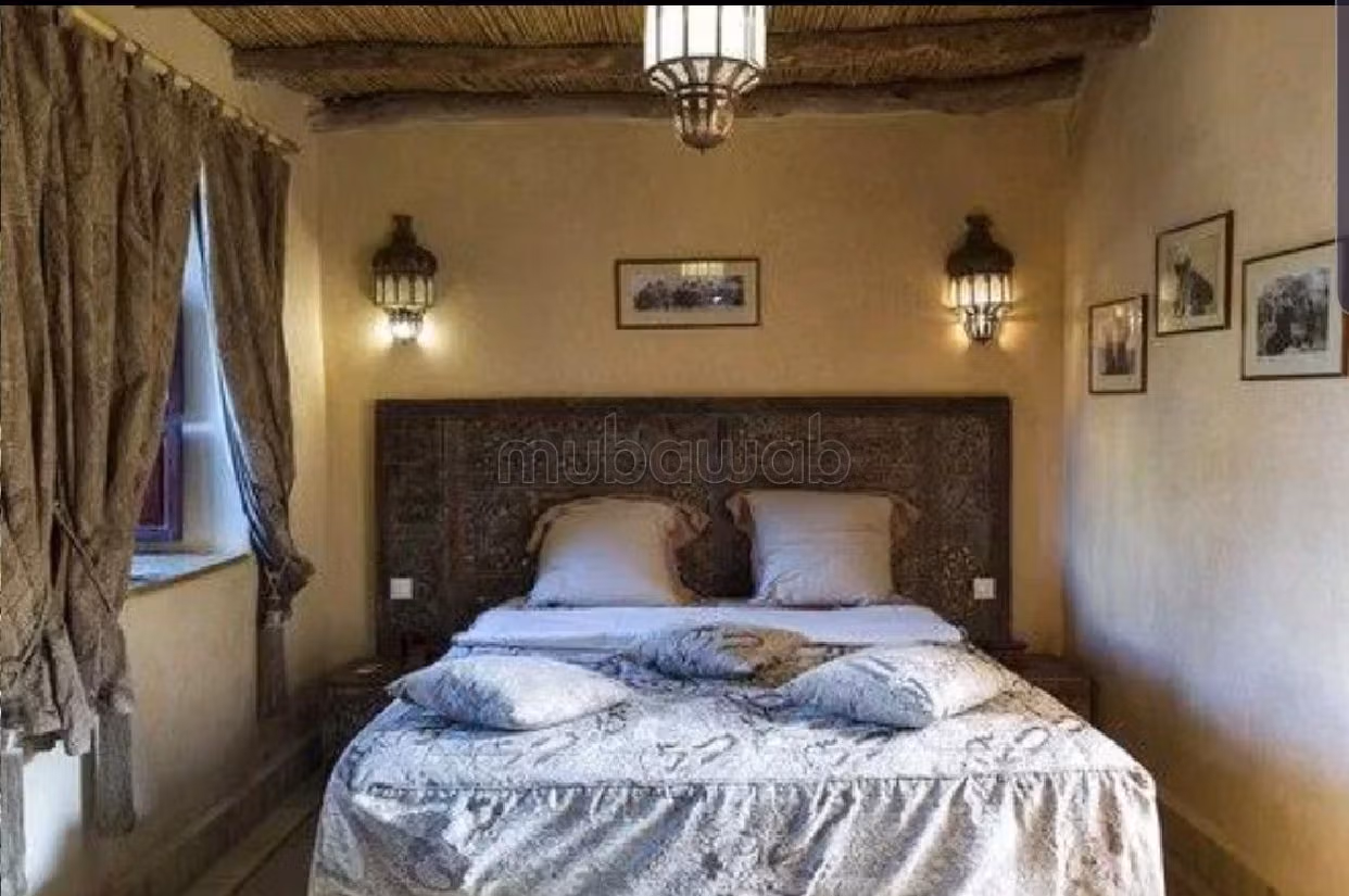 Encuentra el riad de tus sueños en Route de Marrakech. Superficie de 11000 m². Amueblado. 