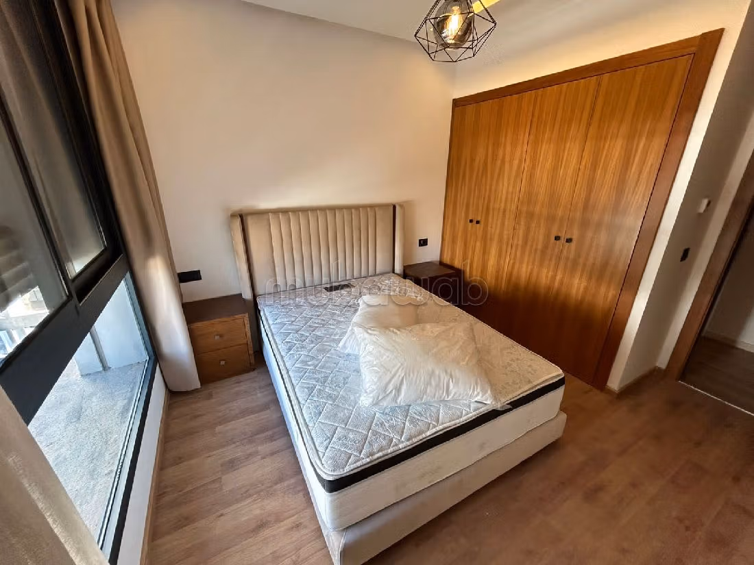 Louez cet appartement à Casablanca Finance City. 3 pièces. Bien meublé