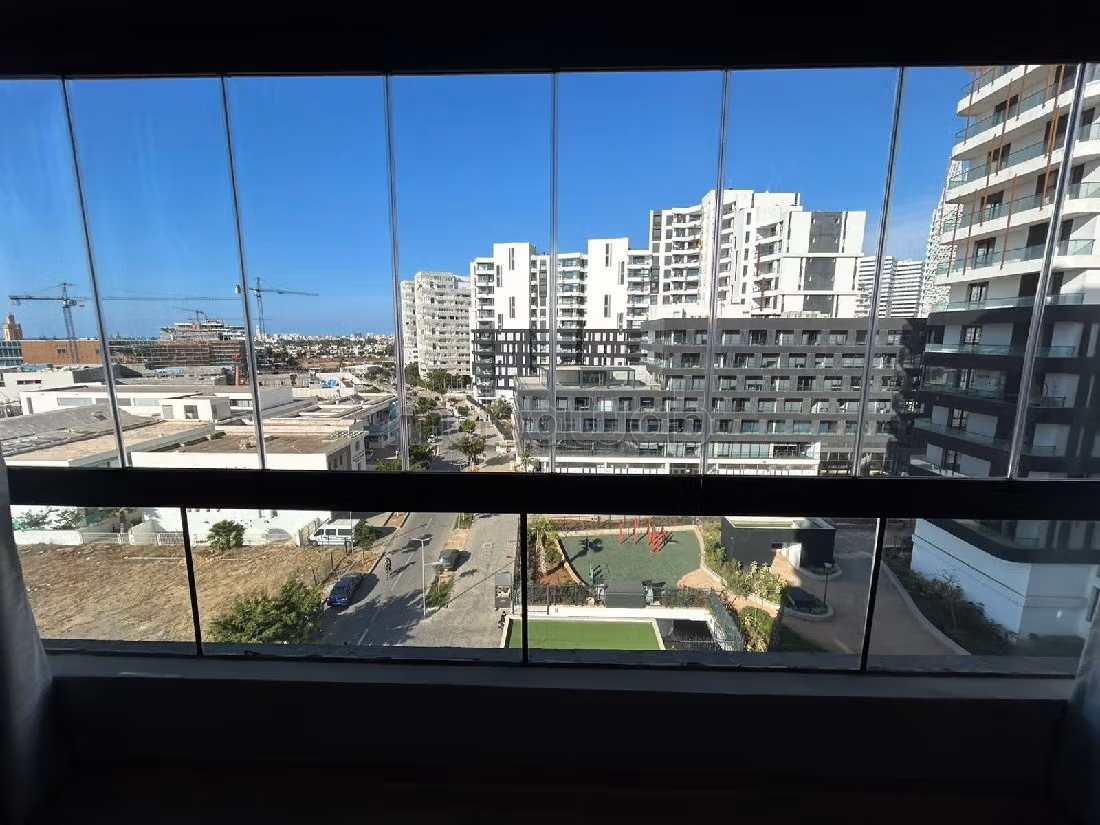 Louez cet appartement à Casablanca Finance City. 3 pièces. Bien meublé