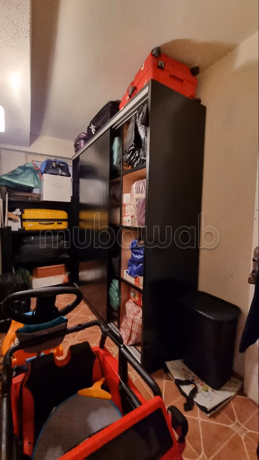 بيع شقة ب النسيم 1. المساحة الكلية 107 م². صحن هوائي والأمن والحراسة. 