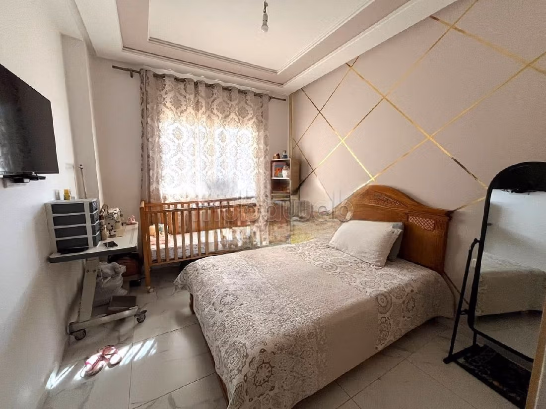 Appartement situé a bd Moulay rachid en face de cl