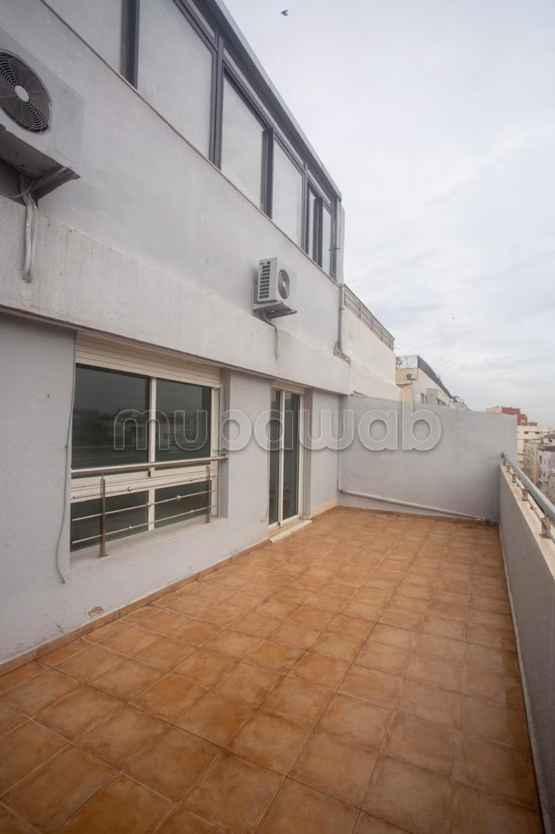 Appartement 140 m² à Les Hôpitaux — 8