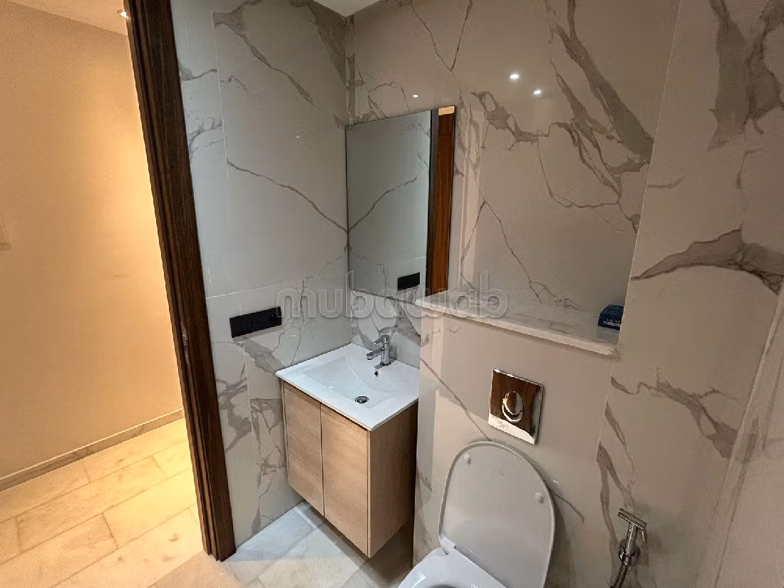 Magnífico piso en alquiler en Franceville. 3 habitaciones confortables. Completamente amueblado