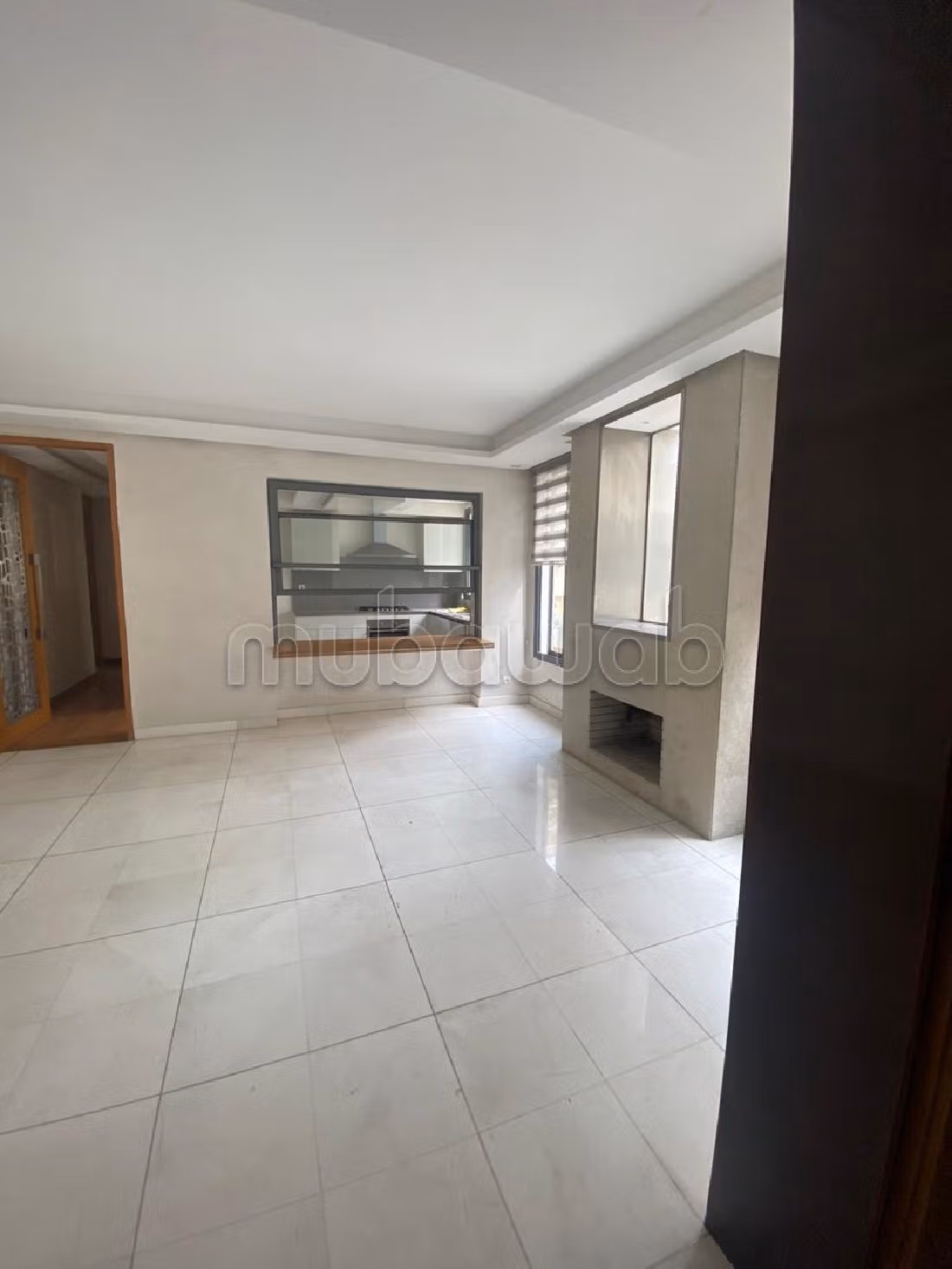 Très bel appartement 2 chambres vide racine