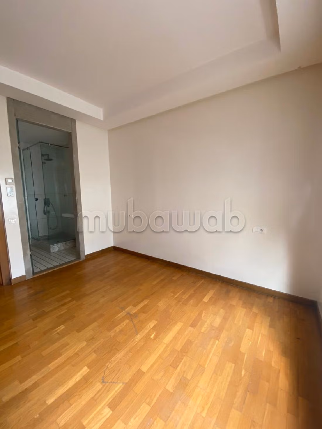 Très bel appartement 2 chambres vide racine
