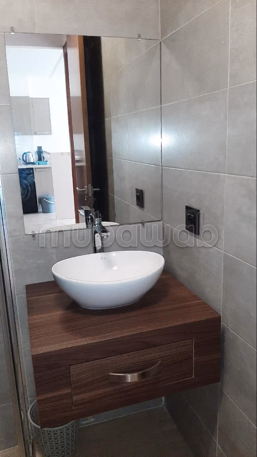 Bonito piso en alquiler en Beauséjour. 2 habitaciones. Completamente amueblado. 