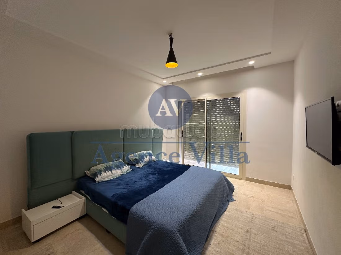 Splendido appartamento in affitto a Les Berges Du Lac 2. Superficie 180 m². arredato. 