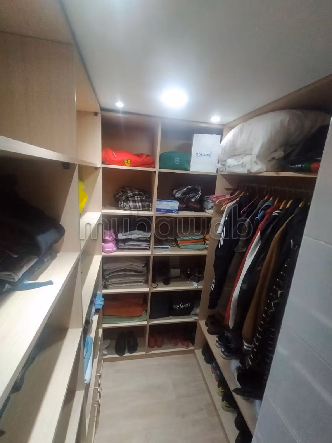 Appartamento da acquistare a Sidi Maarouf. 2 locali spaziosi. 