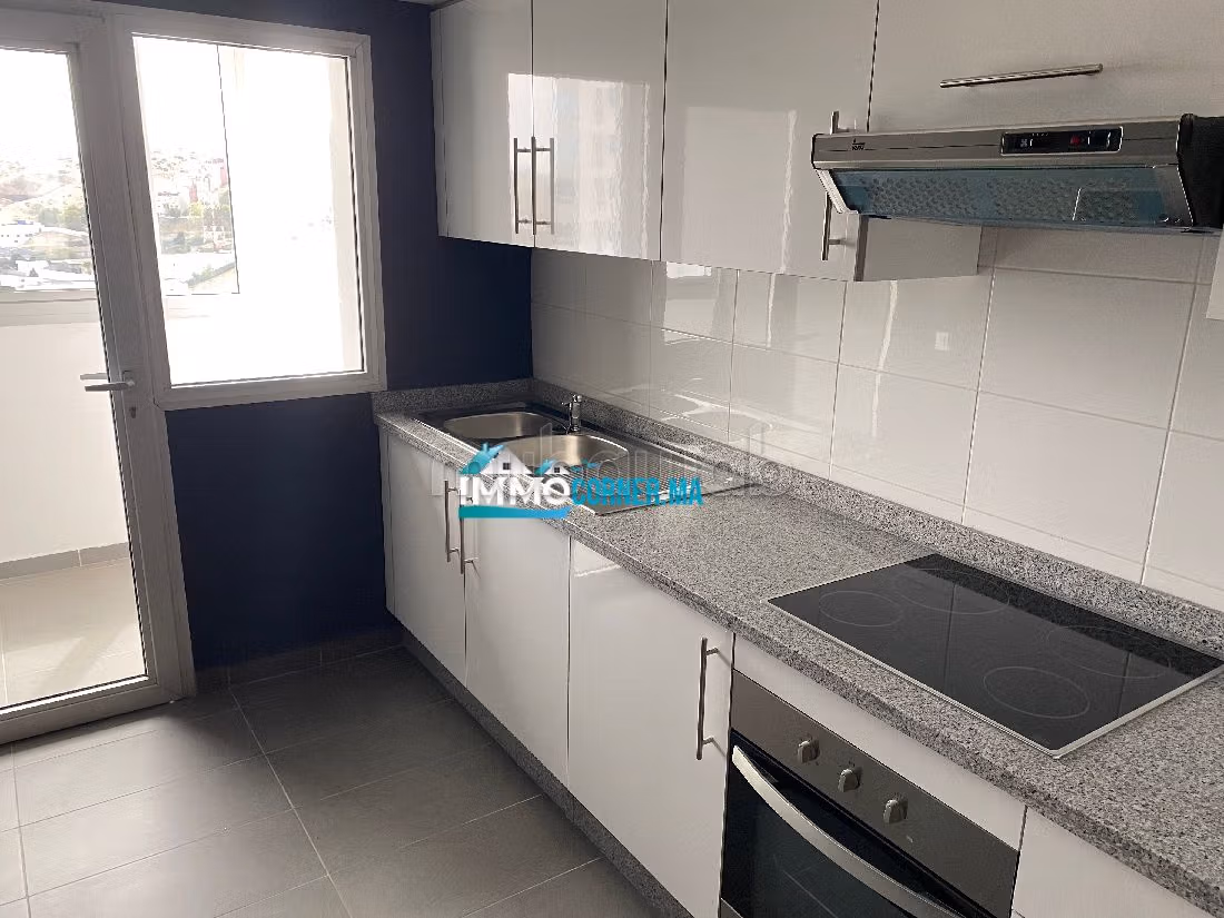 Très bel appartement à vendre à malabata à côté de la gare tgv