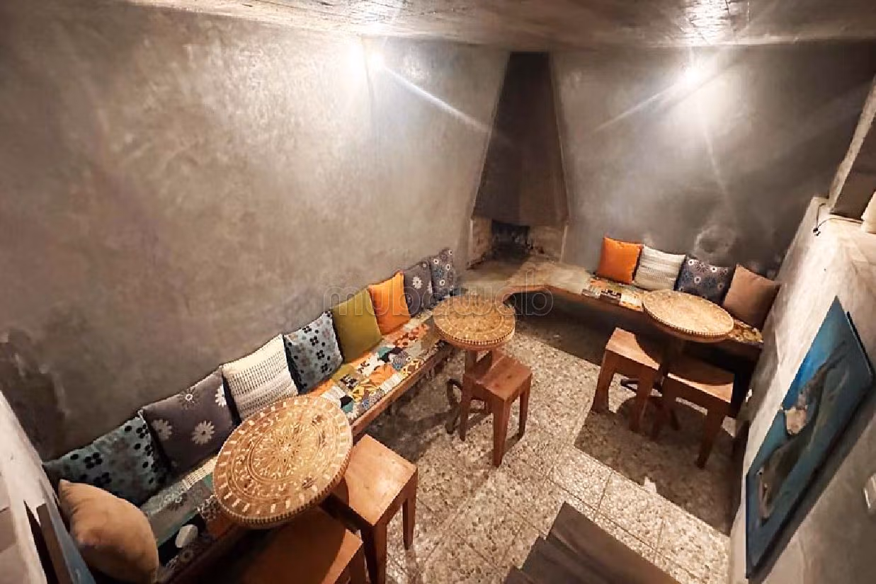 Riad for sale in Place Moulay Hassan. 10 rooms. View facing the sea, Centralised air conditioning