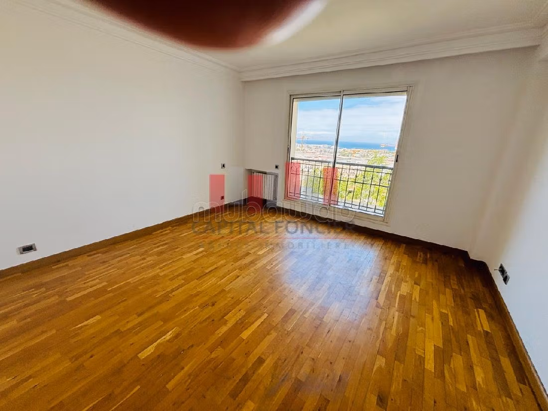 Appartement 220 m² à Ain Diab — 10
