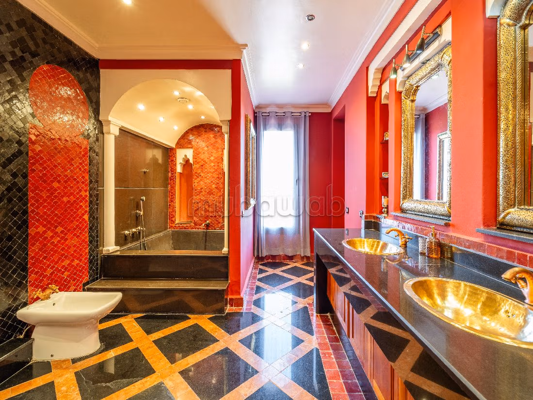 Magnífico piso en alquiler en Route de Ouarzazate. 7 hermosas habitaciones. Amueblado. 